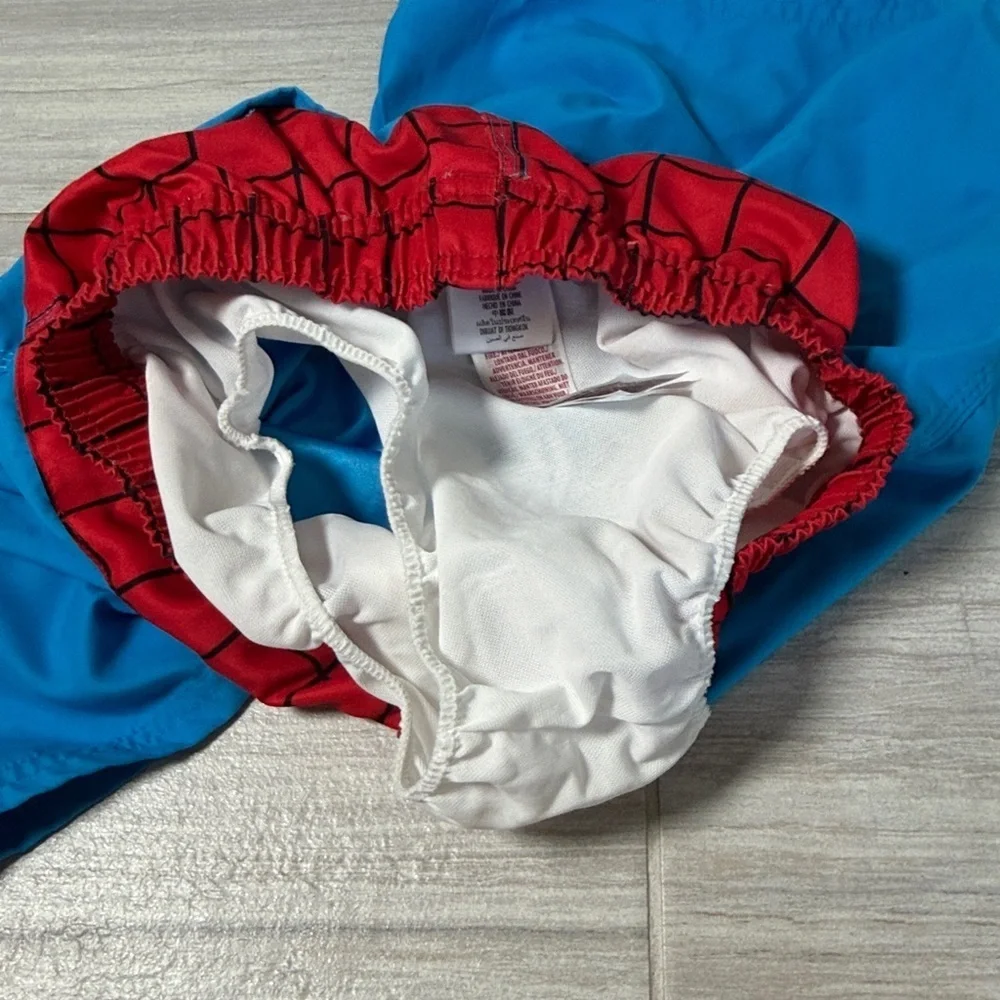 Disney Marvel Spider-Man Red Blue Kids Swim Shorts size 7/8 bathing suit trunks